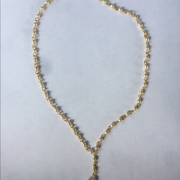 Necklaces - Picture 3 of 14